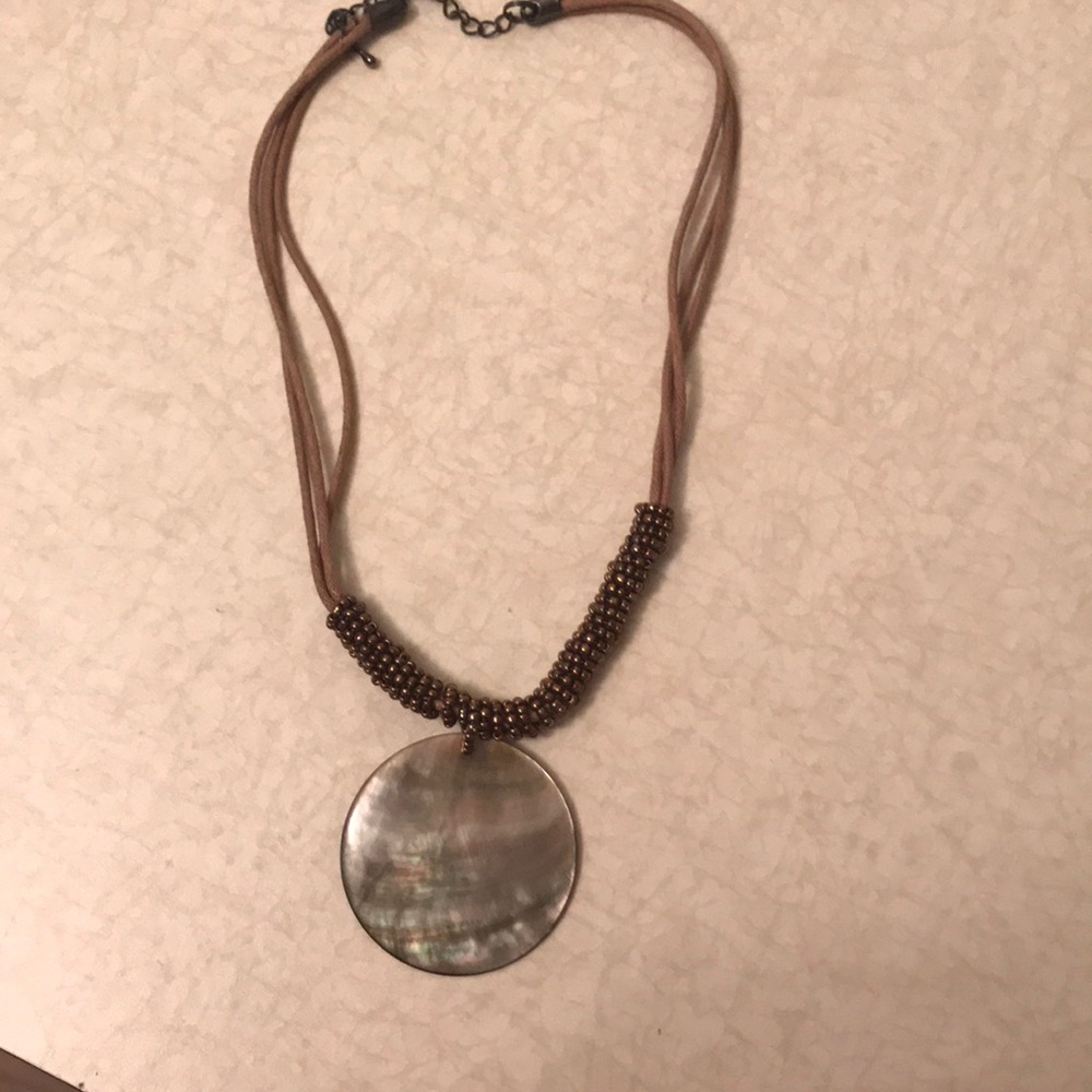 Brown Lia Sophia Neclace only worn once